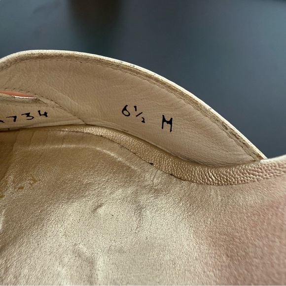 Stuart Weitzman metallic gold peep-toe crystal jewel heels - size 6.5 - Picture 8 of 8